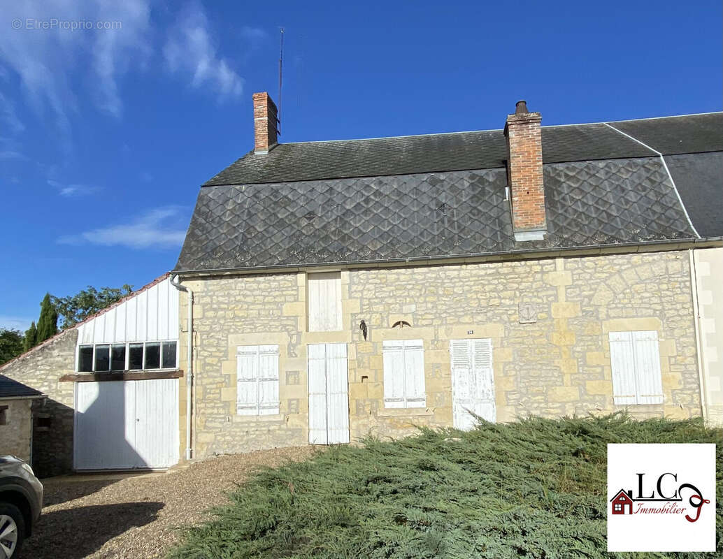Maison à URZY