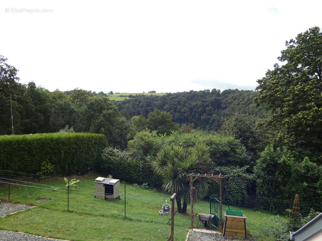 Maison à ISIGNY-LE-BUAT