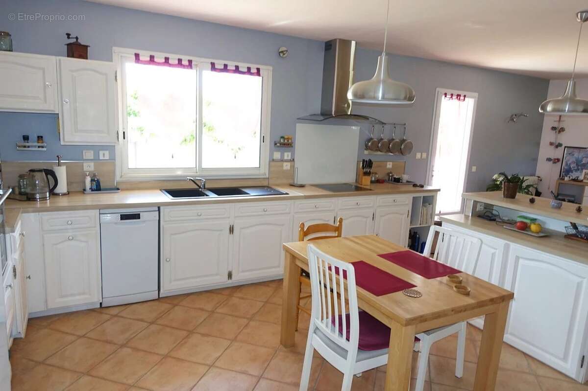 Maison à SAINT-ANDRE-DE-SANGONIS