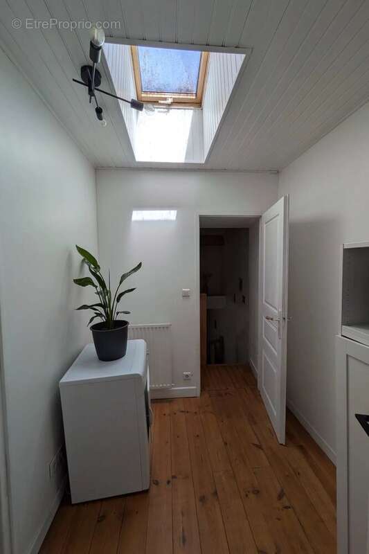 Maison 3 pièces - 105m2 - LESTIAC SUR GARONNE - photo 8