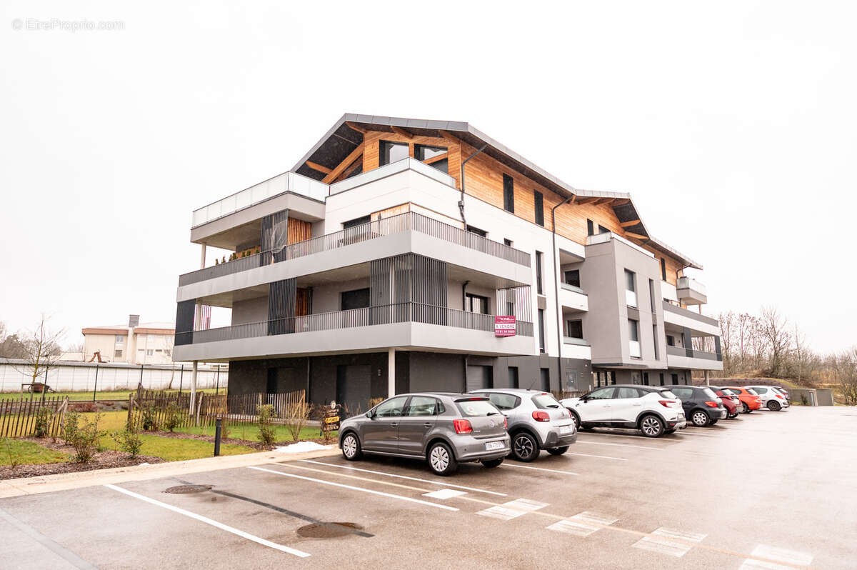 Appartement à DOUBS