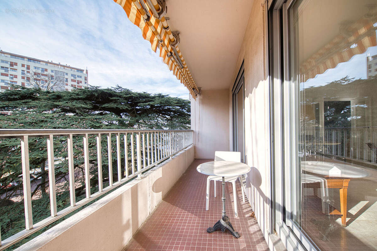 Appartement à LYON-4E