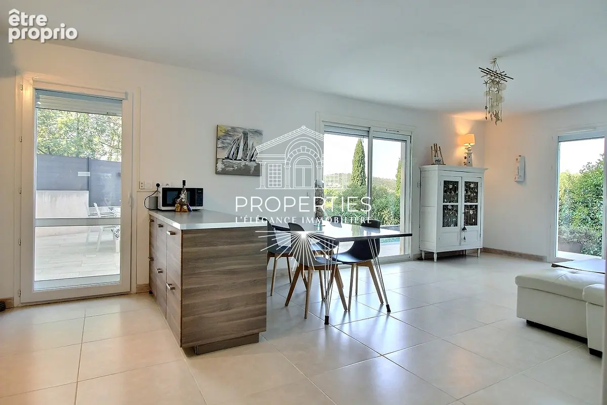 Bormes - haut para - 86 m² - 2 x suites parentales - garage - piscine - photo 3