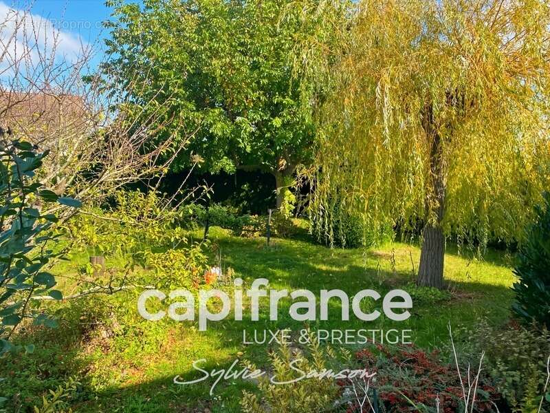 Maison à BREUIL-BOIS-ROBERT