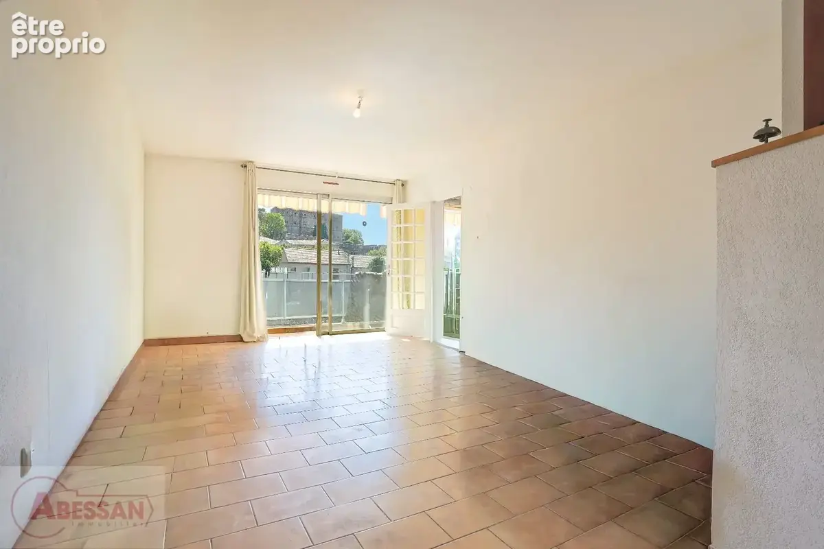 Photo Appartement à Ales au prix de 110 000€