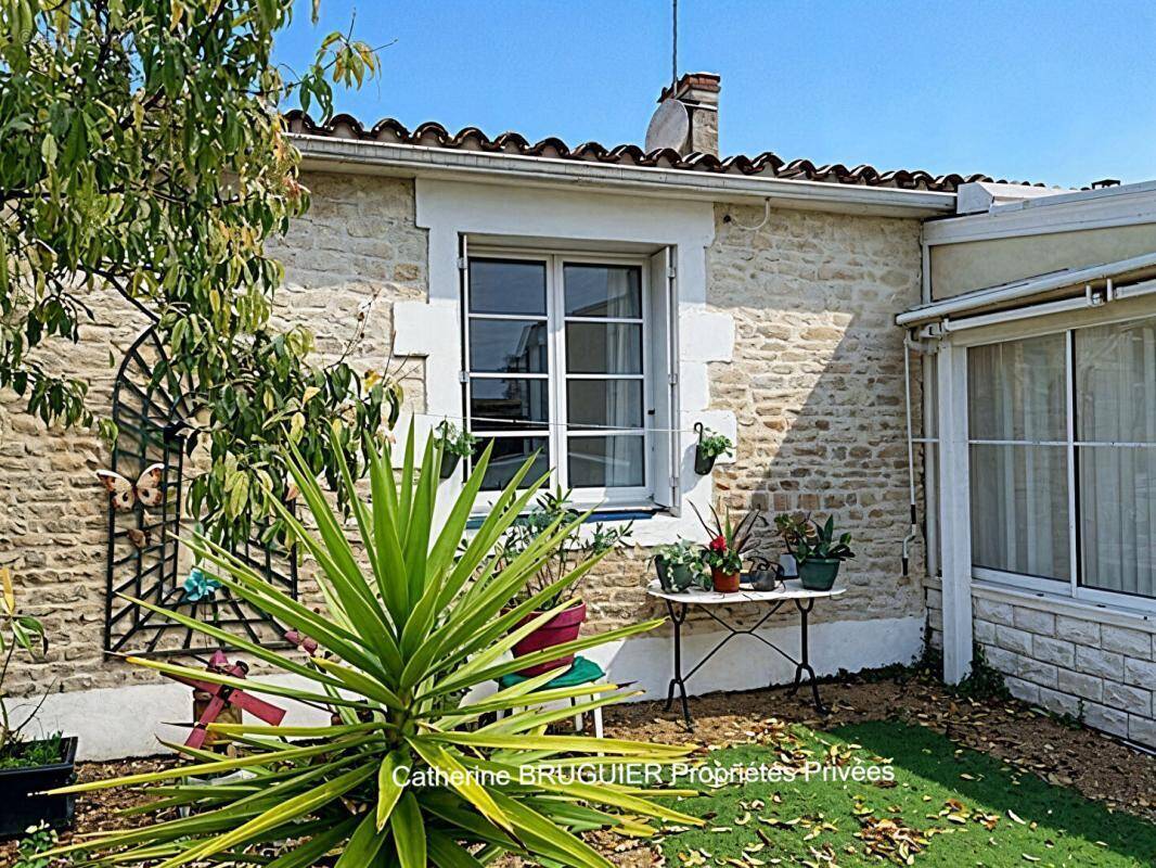 Maison à SALLES-SUR-MER