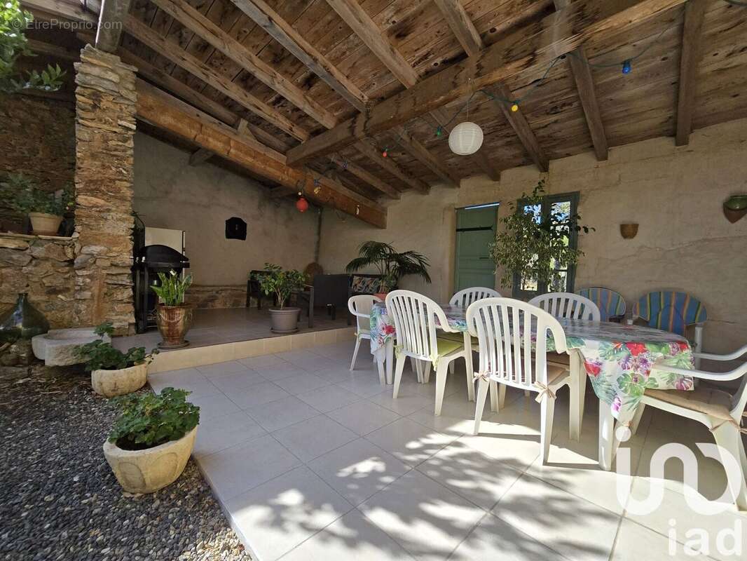 Maison 115 m² à Villeneuve-Les-Corbieres  - photo 6