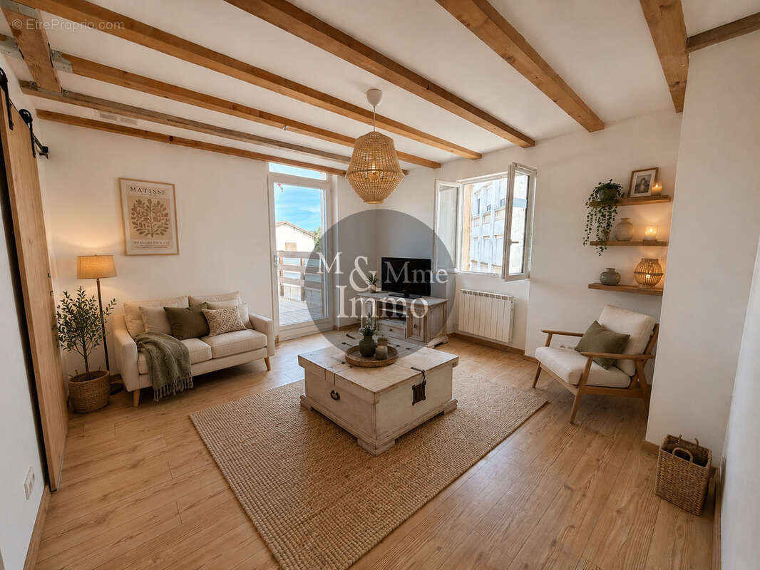 Appartement à SAINTE-TULLE