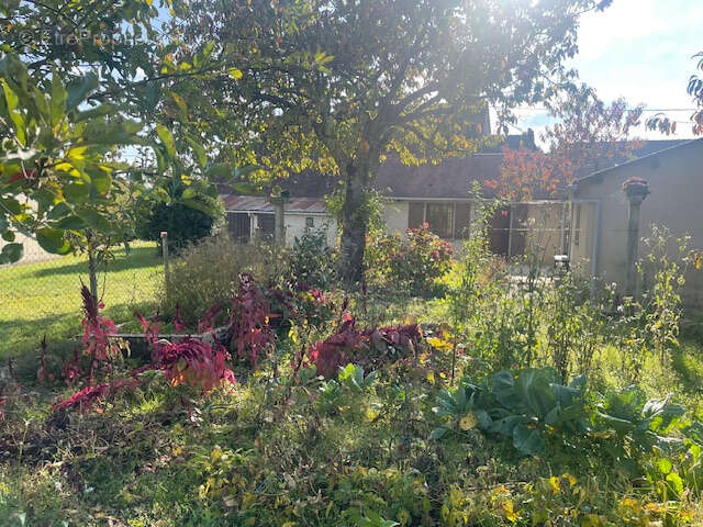 Maison à AUTHON-DU-PERCHE