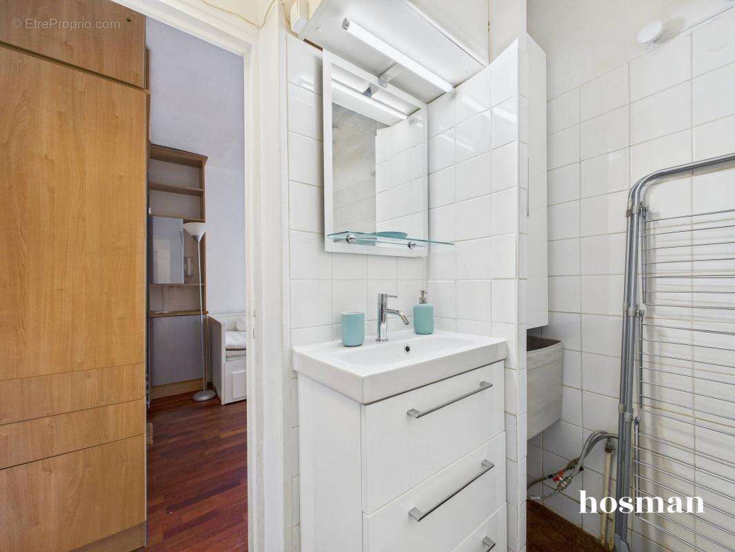 Appartement à PARIS-10E