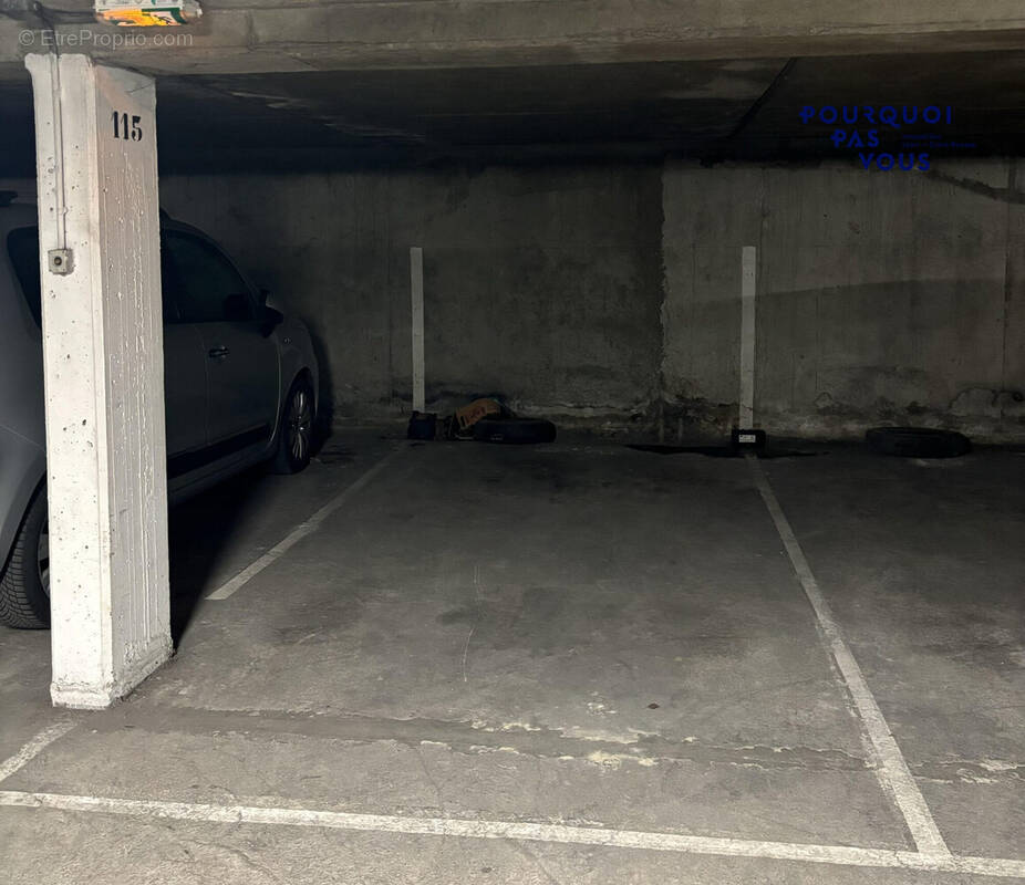 Parking à LYON-7E