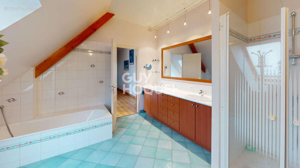 Maison à AVRANCHES