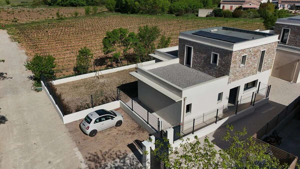 Maison à POURRIERES