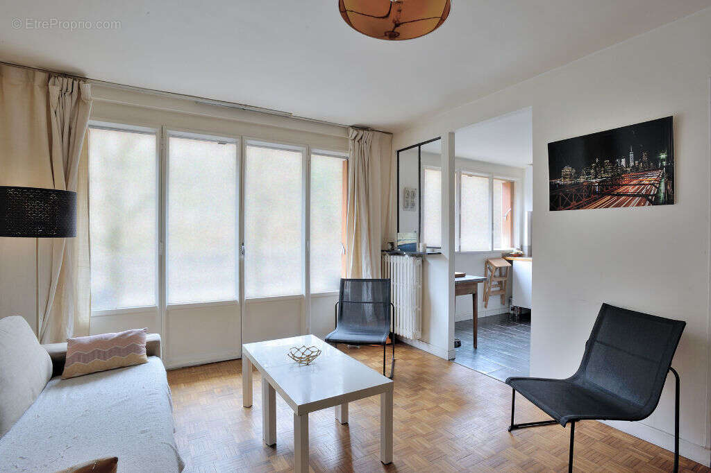 Appartement à LA CELLE-SAINT-CLOUD