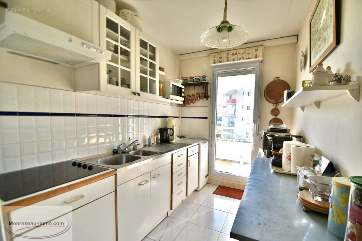 Appartement à MANDELIEU-LA-NAPOULE