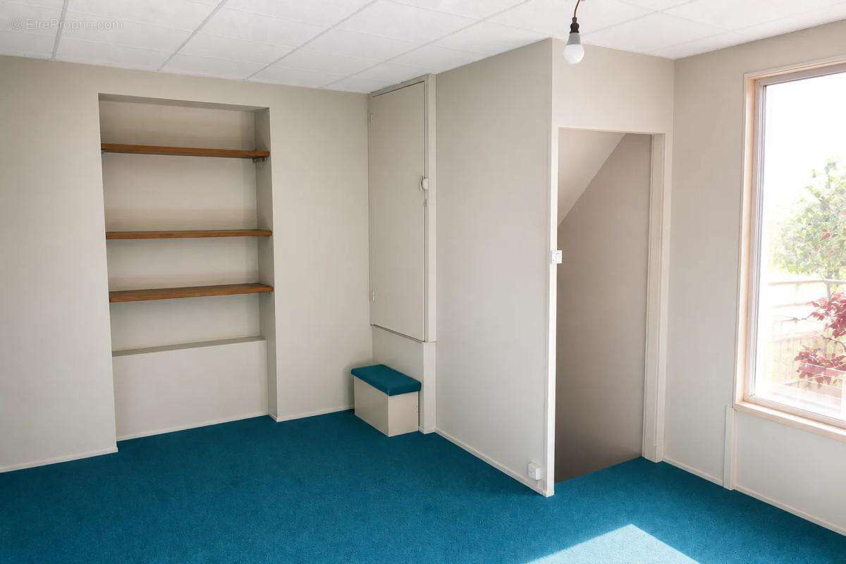 Maison de 5 pièces de 53 m² à Issoire - photo 7