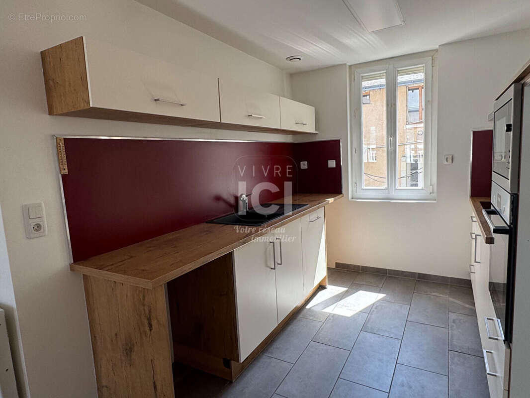 Appartement Saumur 3 pièce(s) 69.57 m2 - photo 2