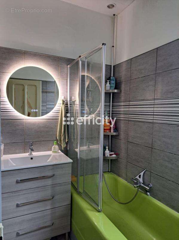 Maison à SAINT-SEVER-CALVADOS