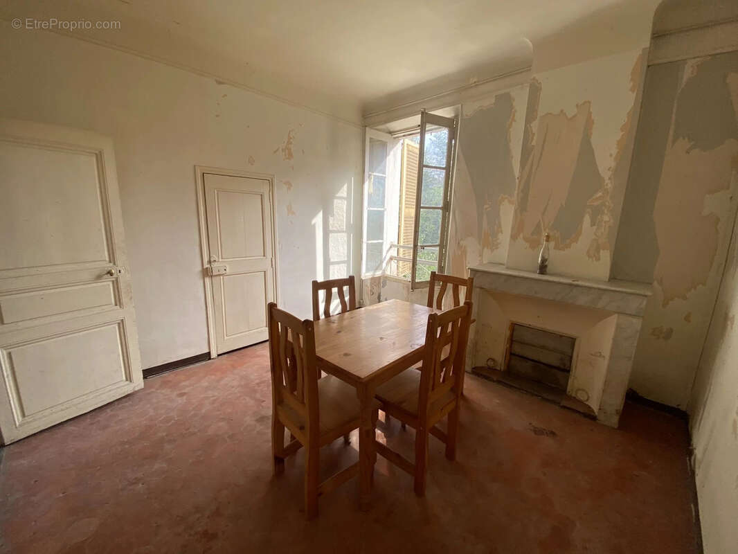 Appartement à BRIGNOLES