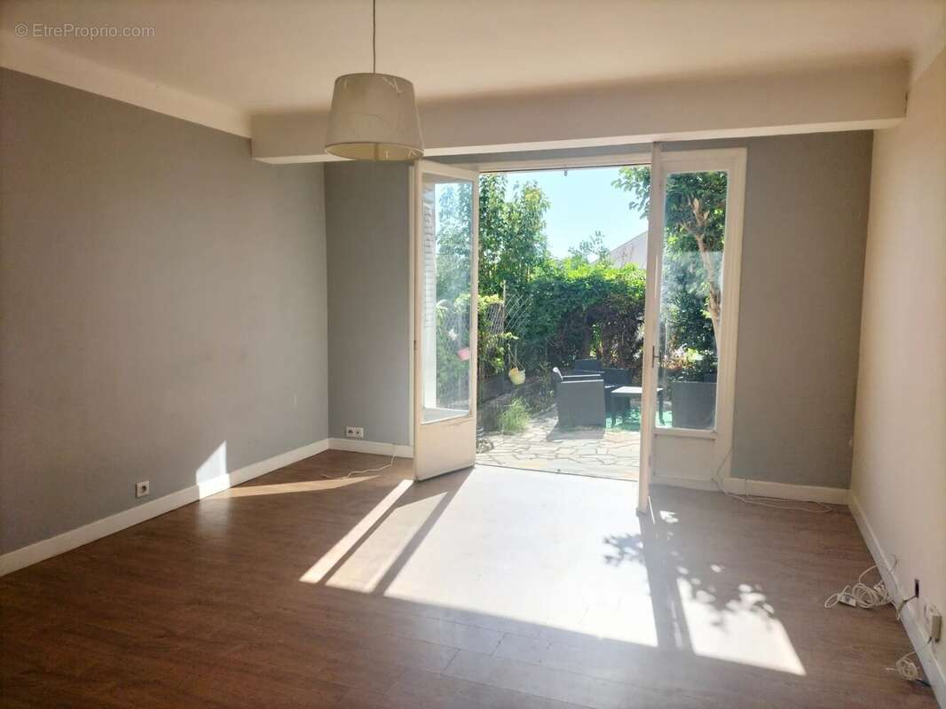 Appartement à VENCE