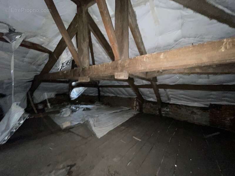 Appartement à DECAZEVILLE