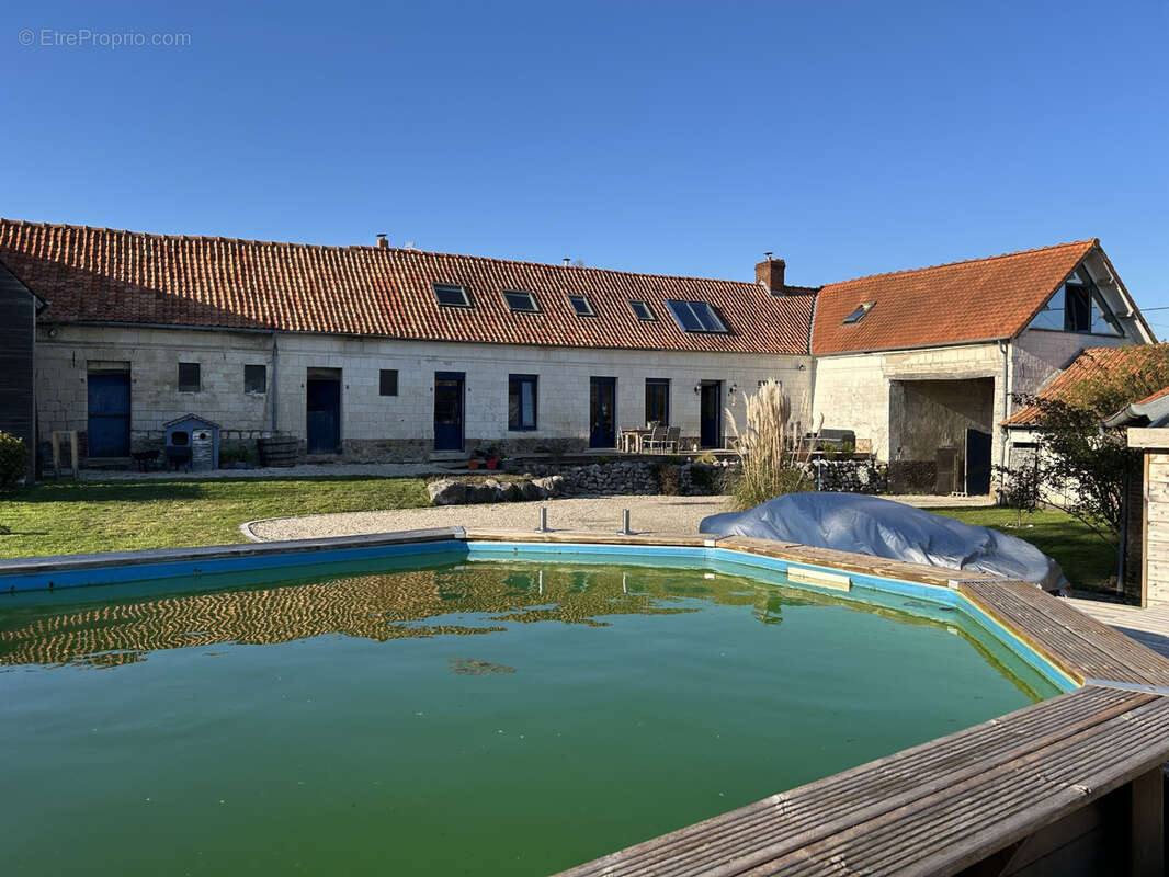 Maison à BERLES-MONCHEL