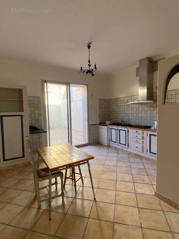 Maison à MIRAMAS