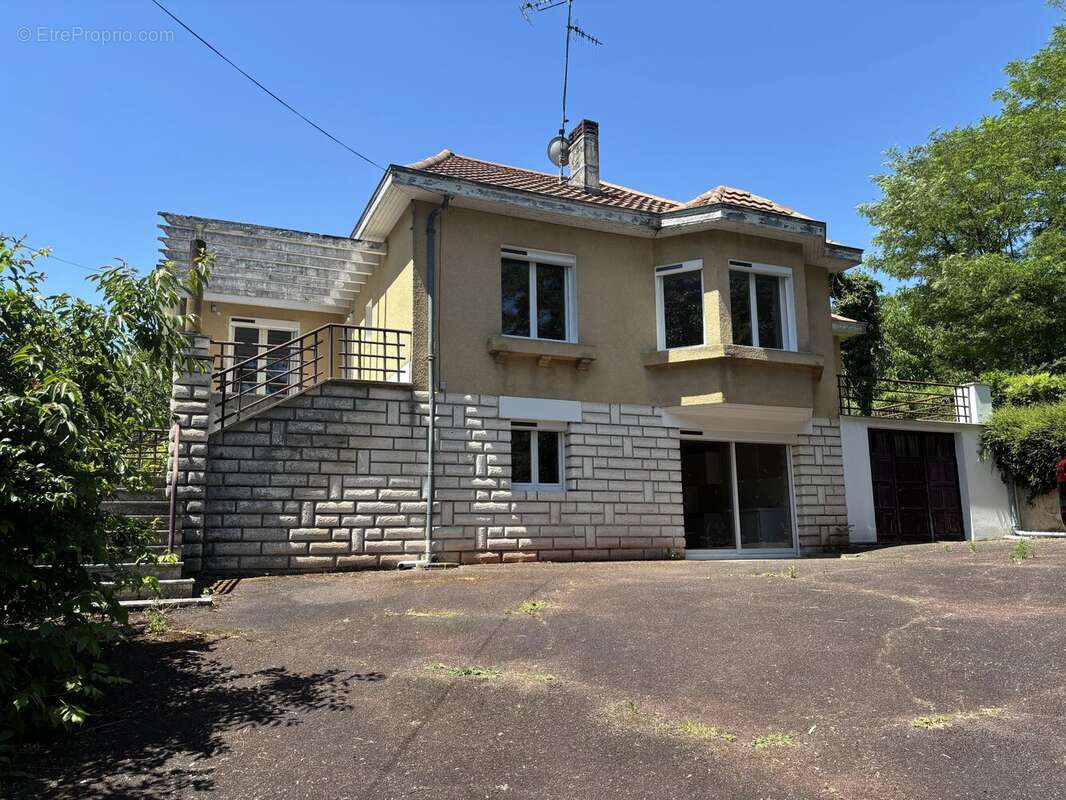 Maison à RIBERAC