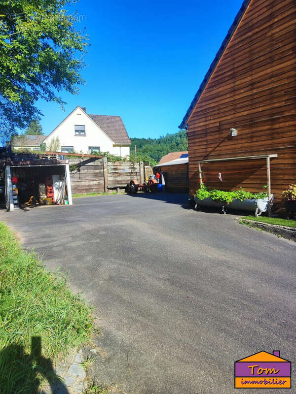 Maison à REYERSVILLER