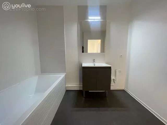 Appartement à SARTROUVILLE