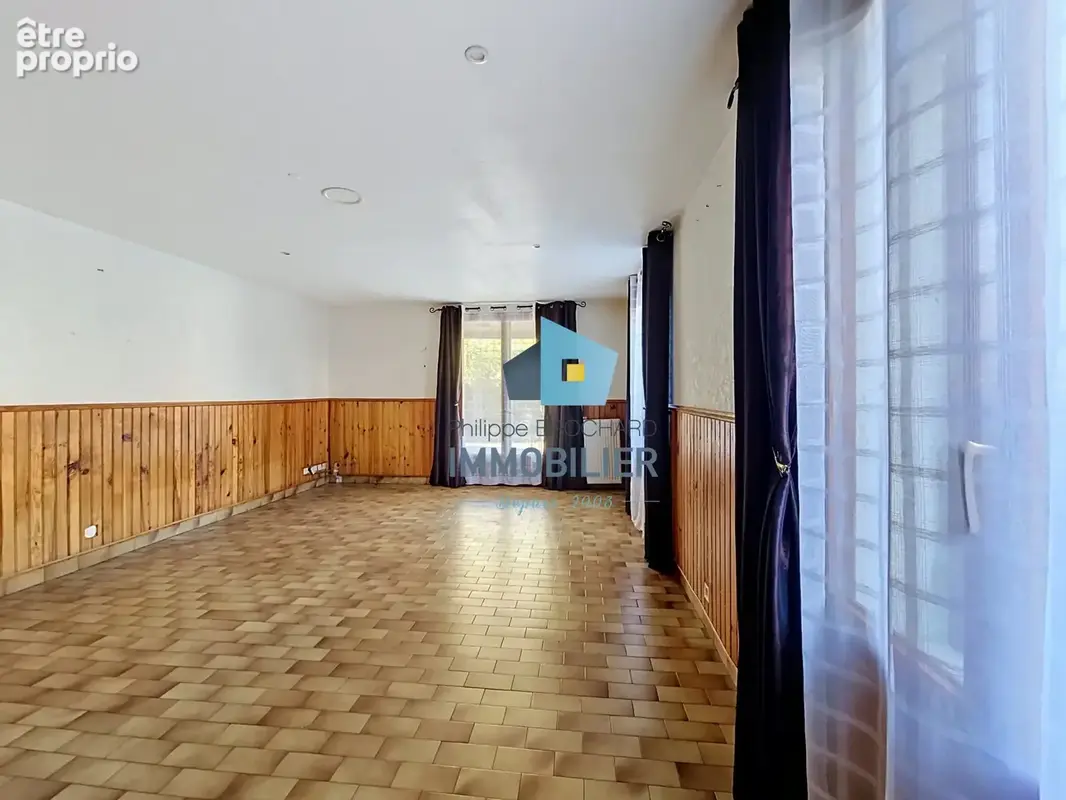 Maison 8 pièces 143 m² à vendre à Noisy-Le-Grand (93160) - photo 4
