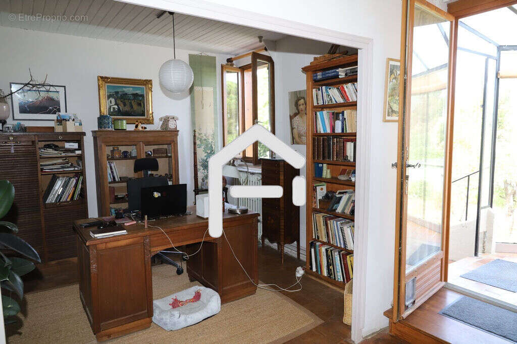 Maison à LAROQUE-D'OLMES