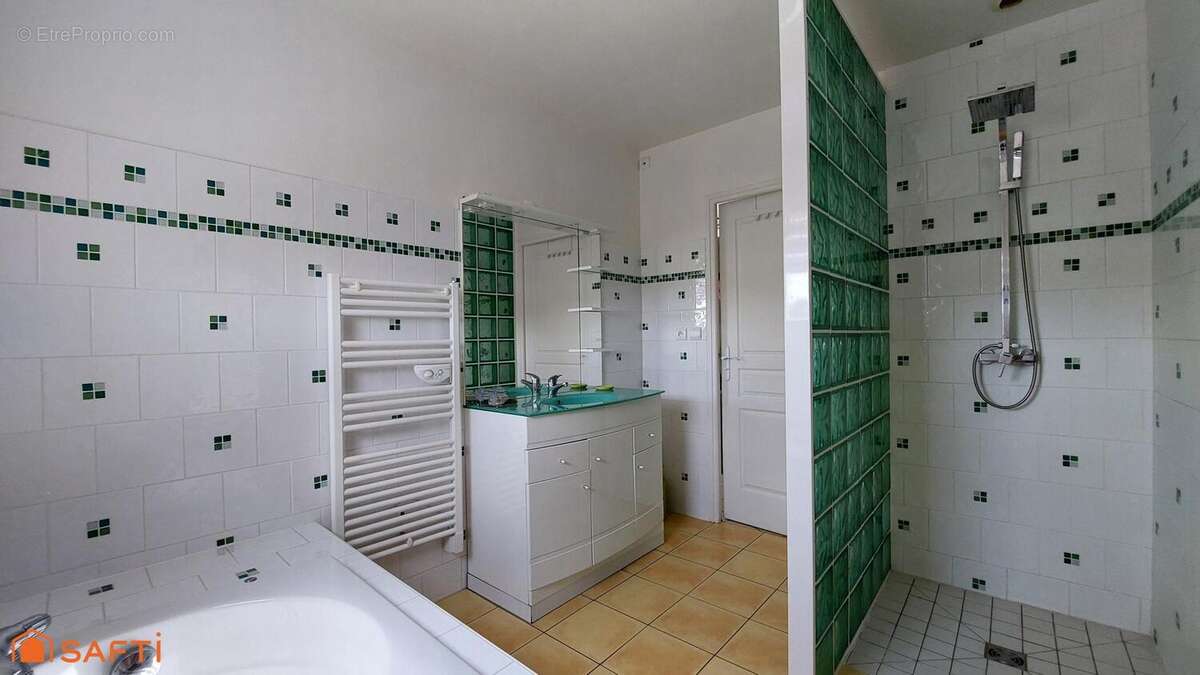 Photo 9 - Maison à VERDIGNY