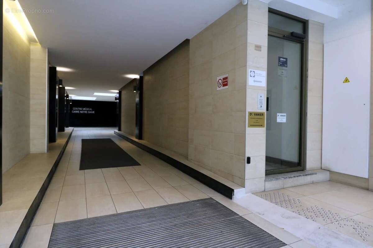 Parking à VERSAILLES