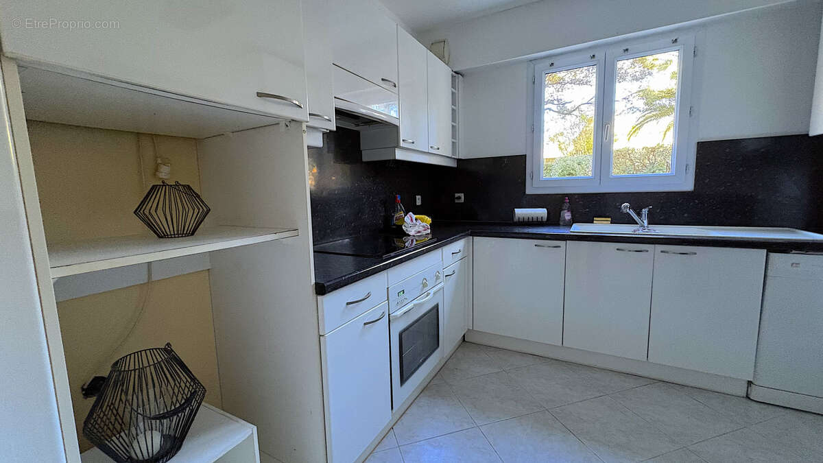 Appartement à SAINT-RAPHAEL