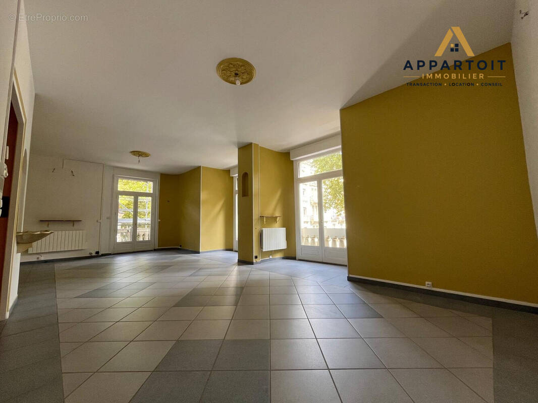 Appartement à VICHY