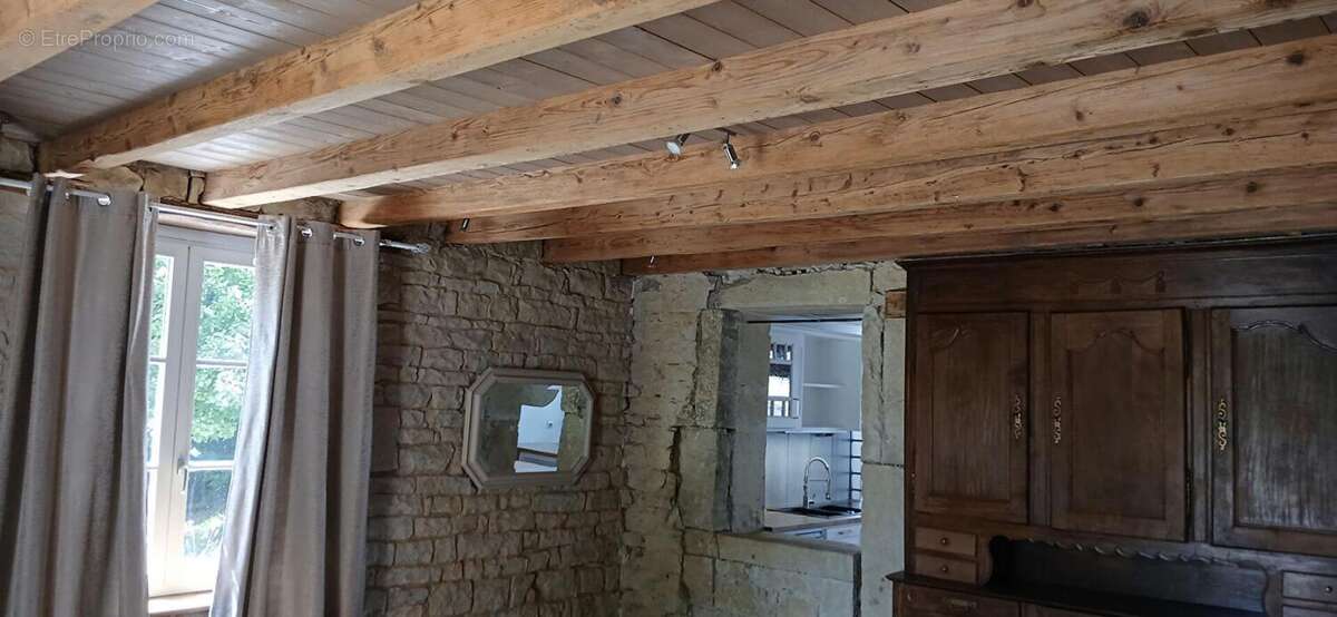 Maison à ANCHENONCOURT-ET-CHAZEL