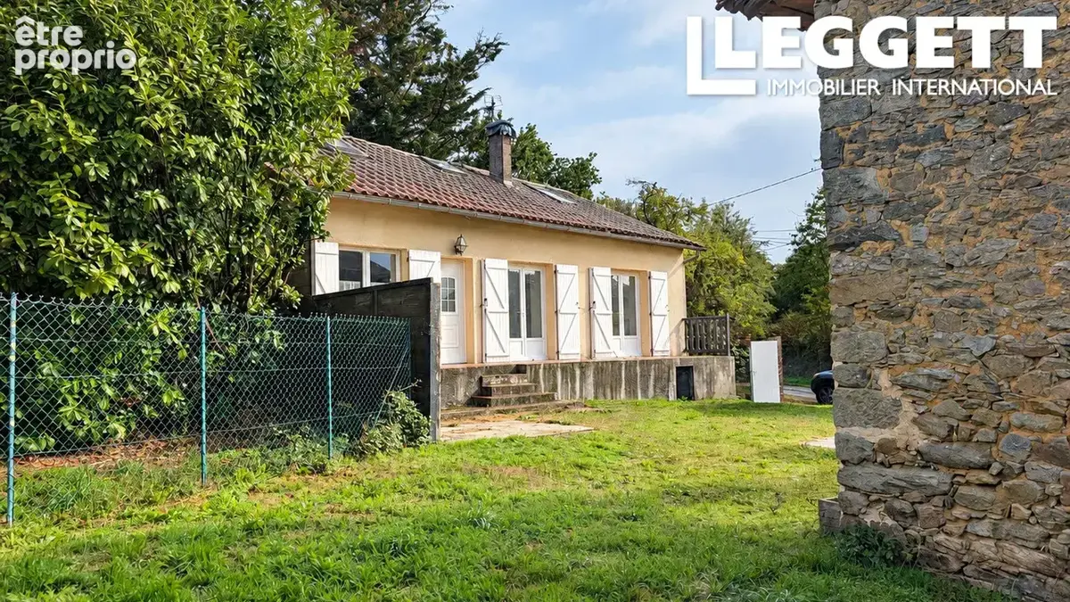 Maison de trois chambres avec dependences - photo 1