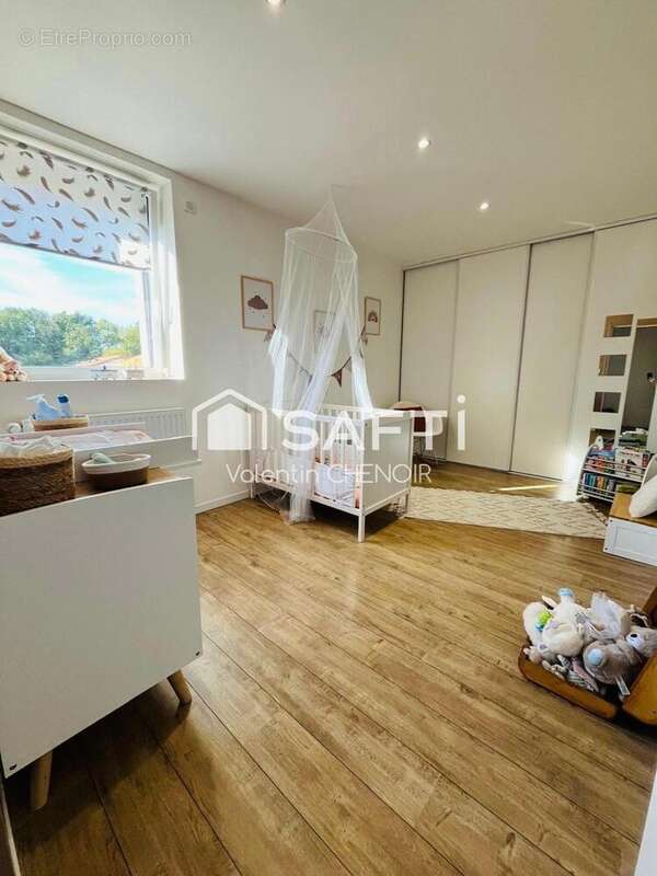 Maison 155 m² à Bouguenais  - photo 9