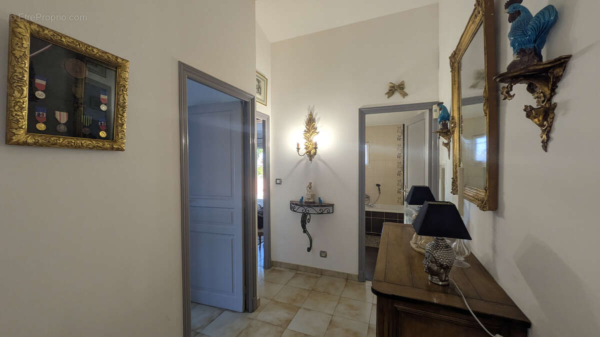 Maison à FREJUS