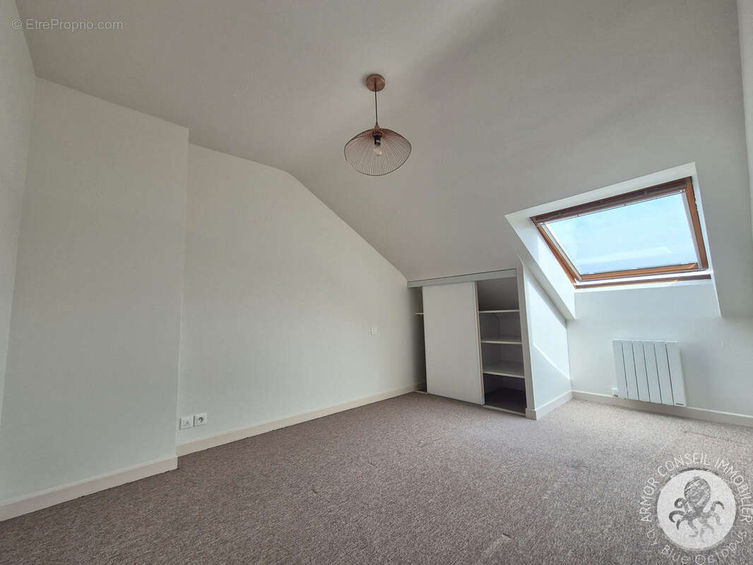 Appartement à LAMBALLE