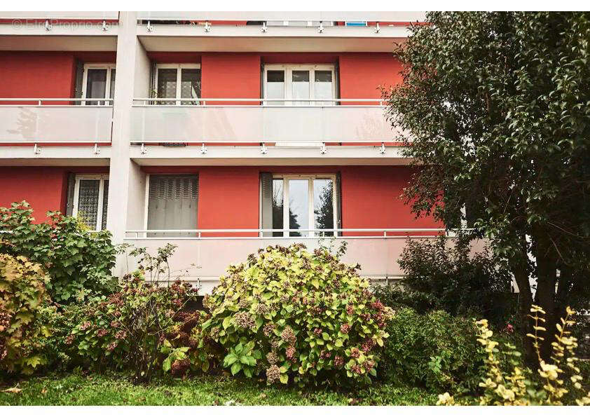 Appartement à SAINT-MARTIN-LE-VINOUX