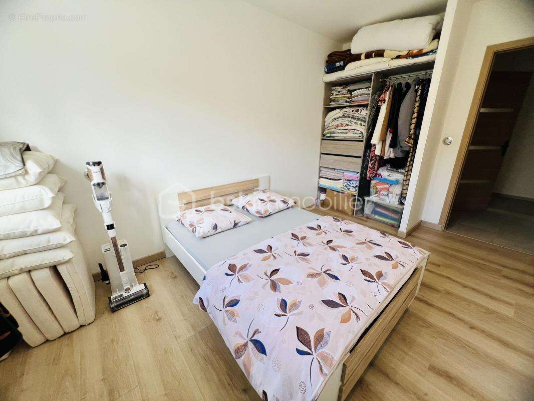 Maison à SAINT-GERMAIN-LES-ARPAJON