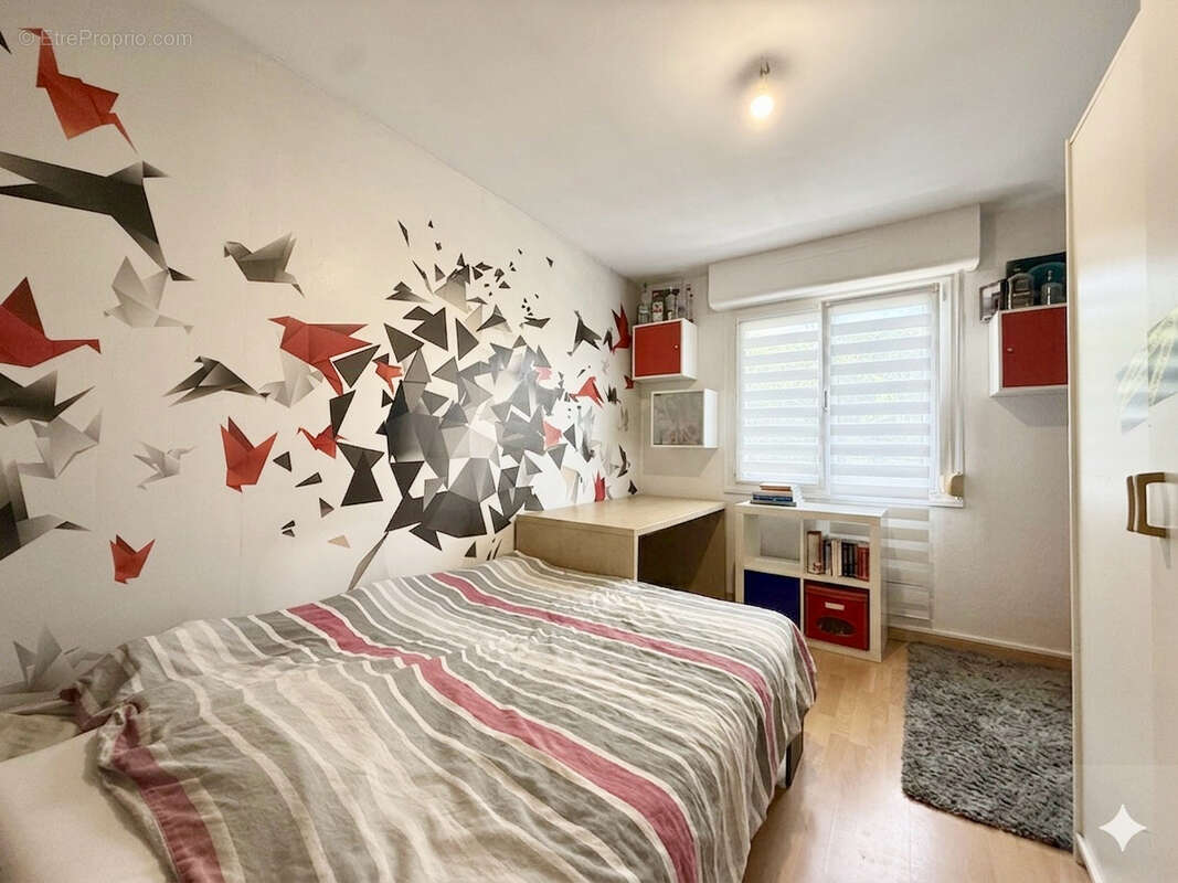 Amiens - quartier sud est - pavillon individuel de plain pied - terrasse  - jardin - double garages - photo 8