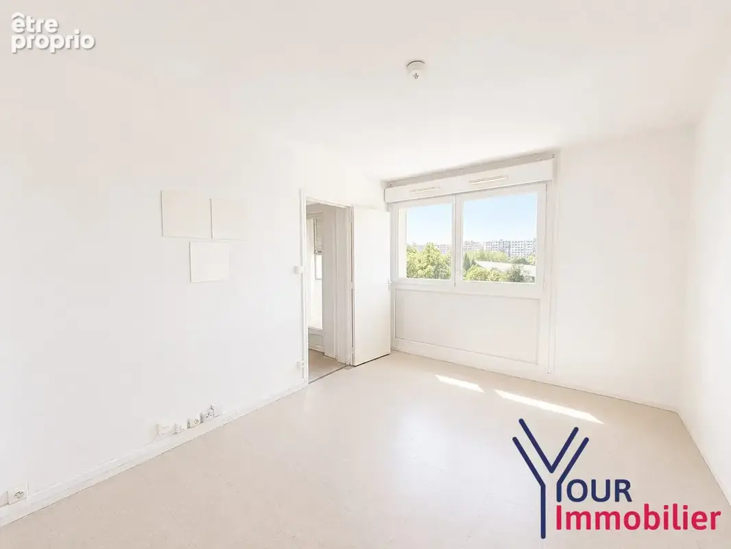 Appartement 3 pièces 54 m² à vendre à Vaulx-En-Velin (69120) - photo 4