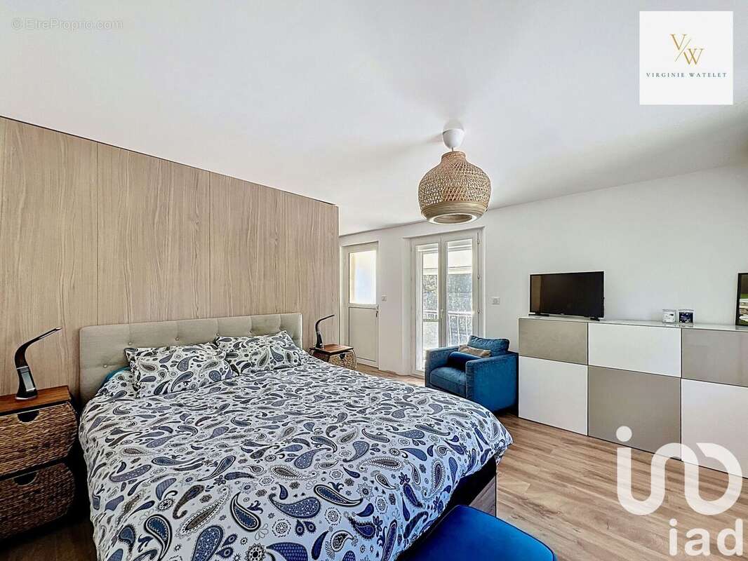 Photo 9 - Maison à SAINT-CLEMENT-DE-RIVIERE