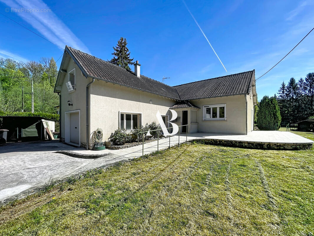 Maison à DONNEMARIE-DONTILLY