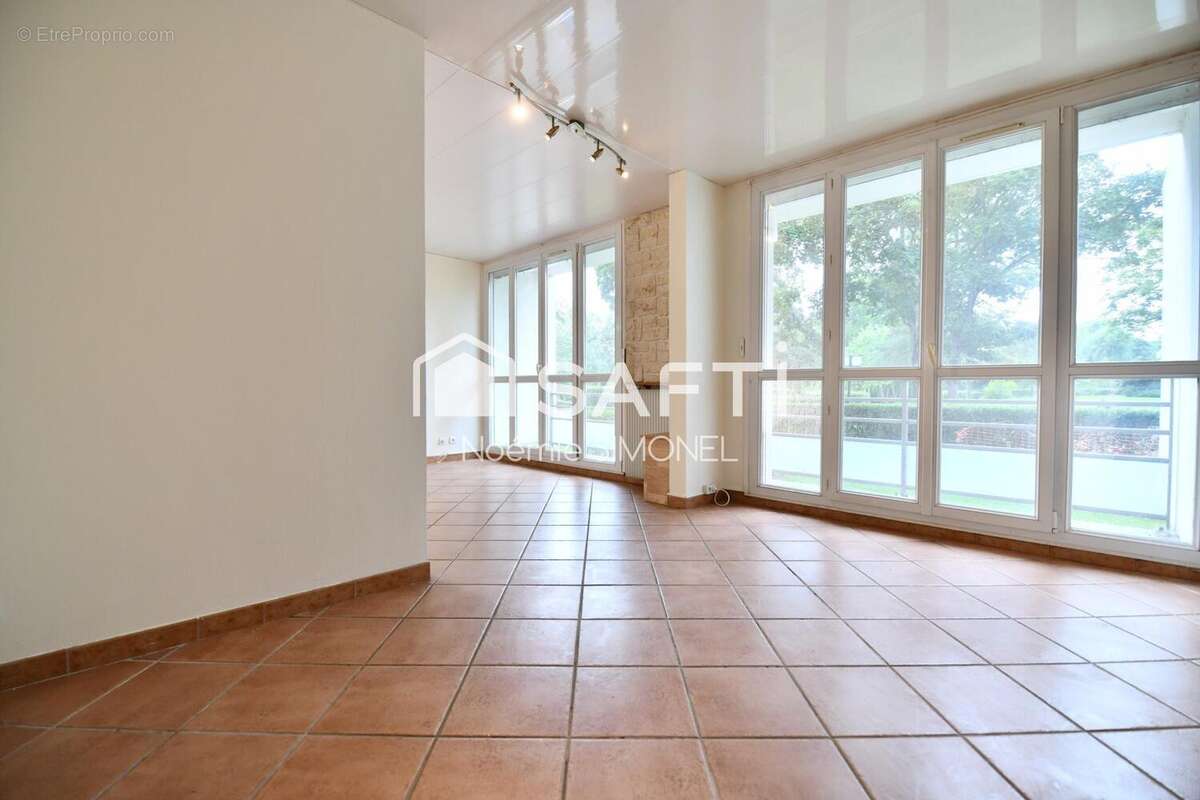 Photo 7 - Appartement à CHILLY-MAZARIN
