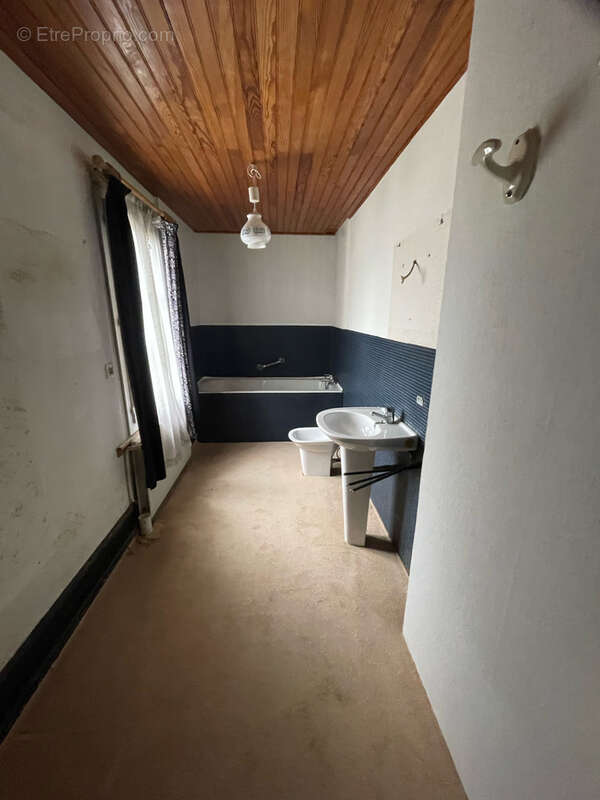 Maison à OUVILLE-LA-RIVIERE