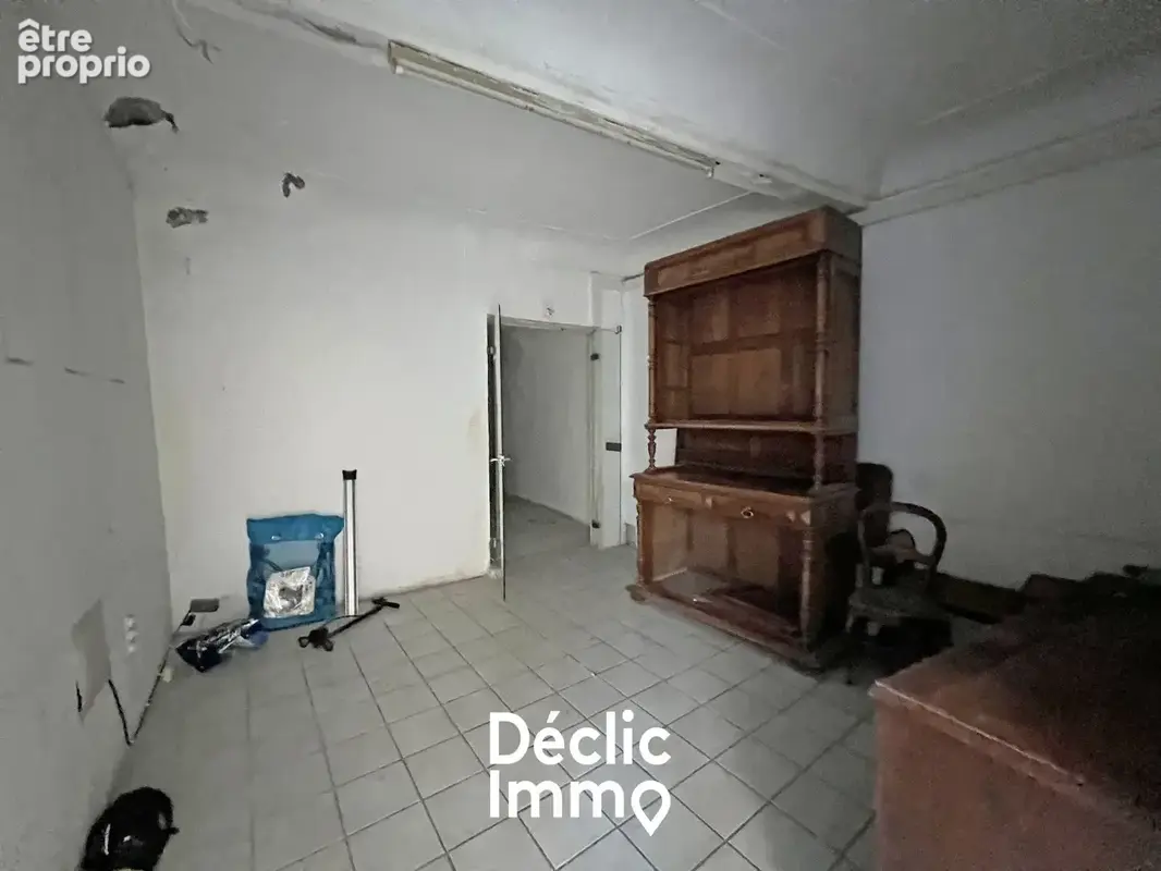 Maison de ville - 7 pieces avec local commercial - pas de charges - grasse - photo 22